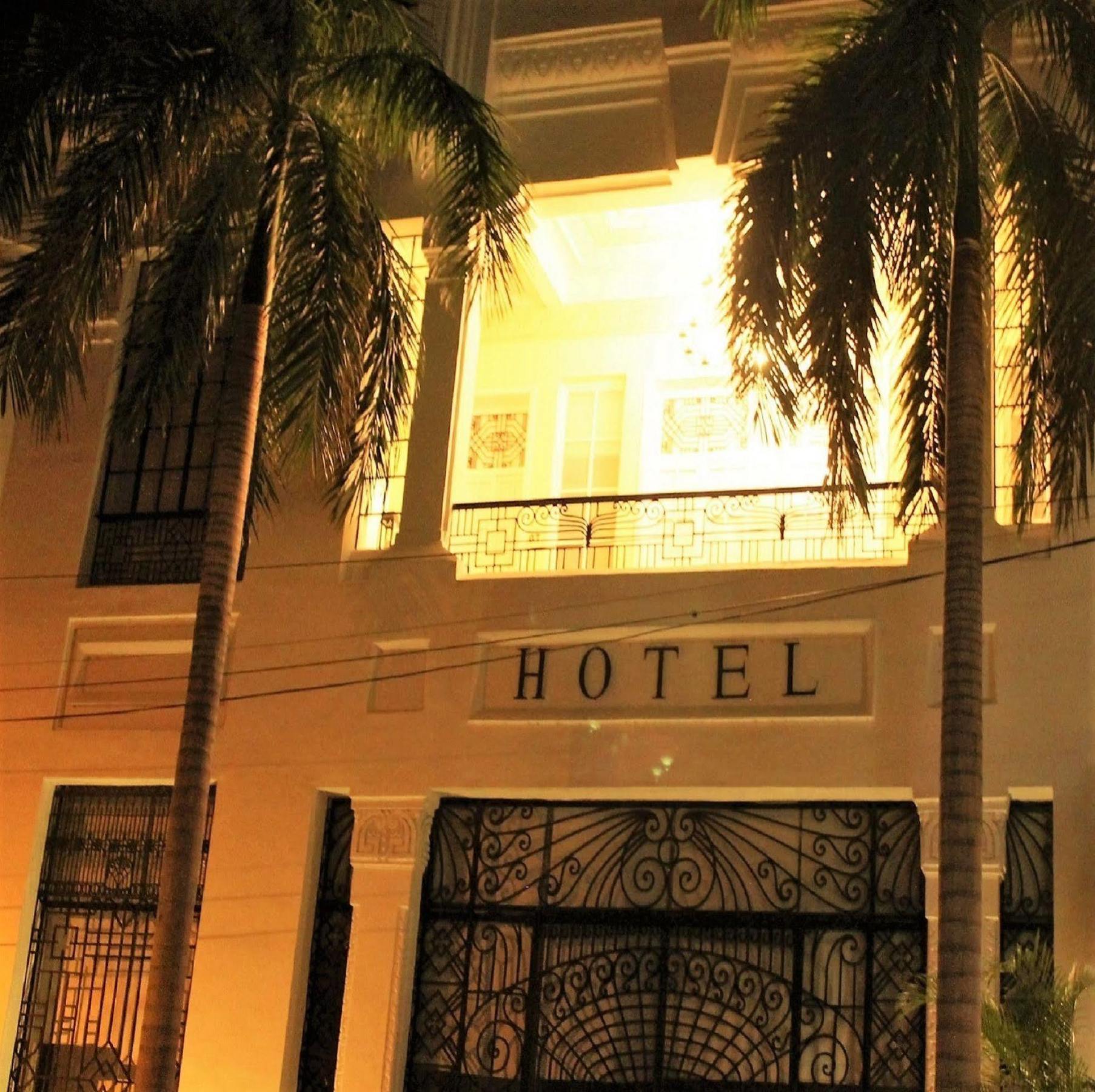 חירארדוט Hotel Republicano 1910 מראה חיצוני תמונה